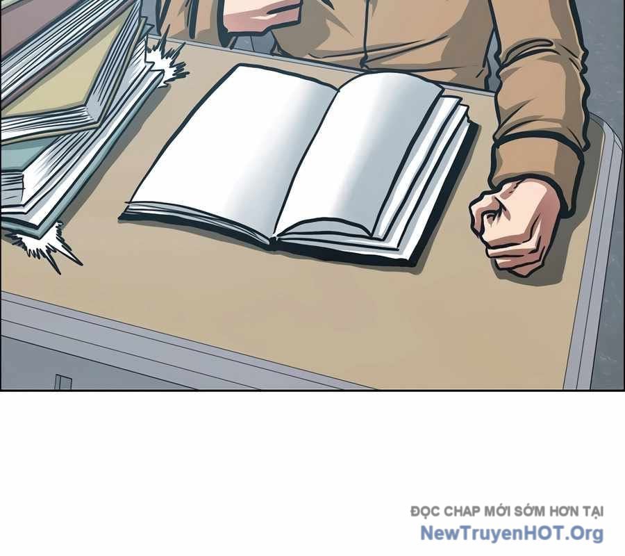 Gia Đình Bí Mật Chap 18 - Next Chap 19