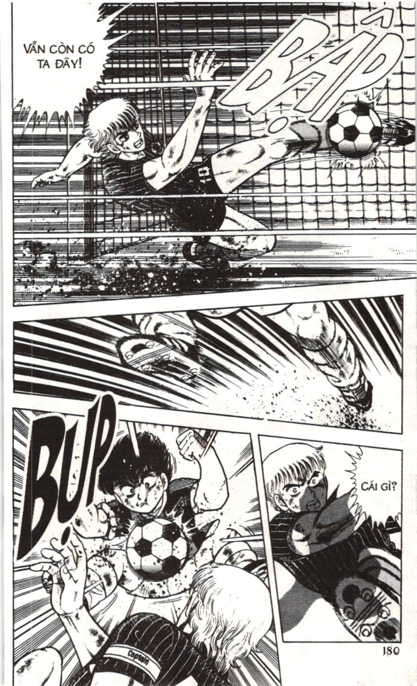 Itto - Cơn lốc sân cỏ (NXB Kim Đồng) Chap 46 - Next Chap 47