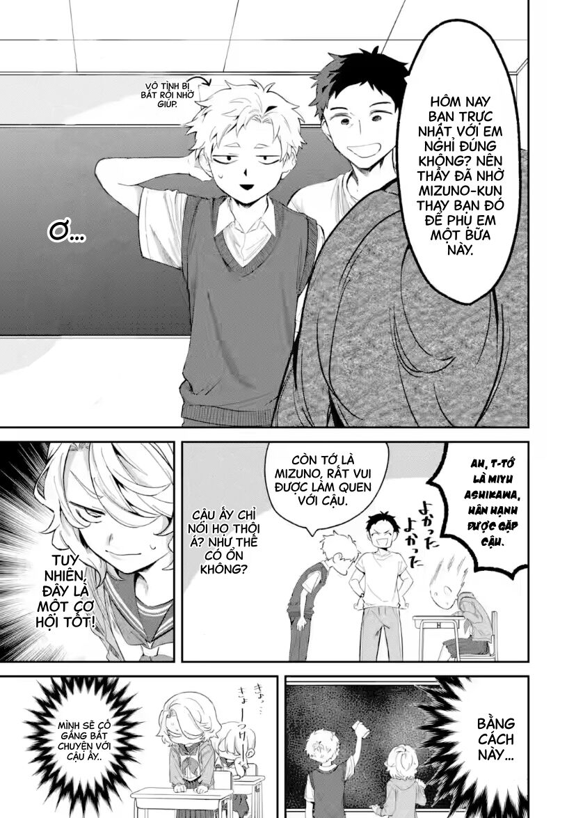 Cô Bạn Wakao-San Bàn Bên Có Vẻ Nhìn Thấy Gương Mặt Của Tôi Nhưng Tôi Thì Không Chap 12 - Next Chap 13