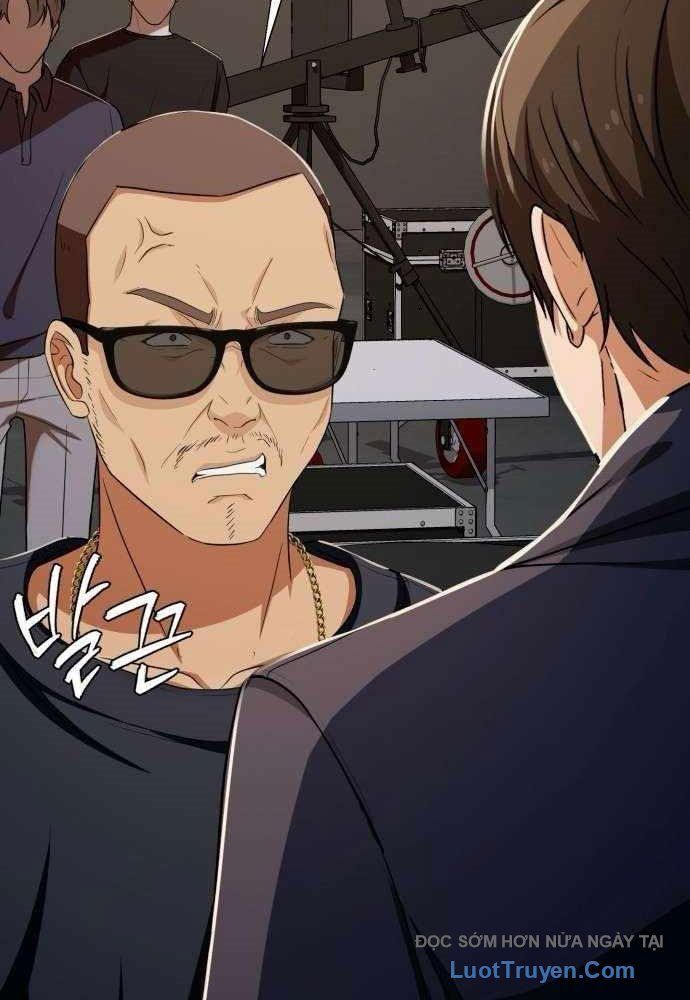 Lừa Đảo Bằng Giọng Nói Làm Đảo Lộn Cuộc Sống Của Bạn Chap 54 - Next Chap 55