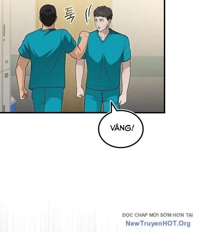 Bác Sĩ Hồi Quy Chỉ Muốn Sống Yên Bình Chap 30 - Next Chap 31